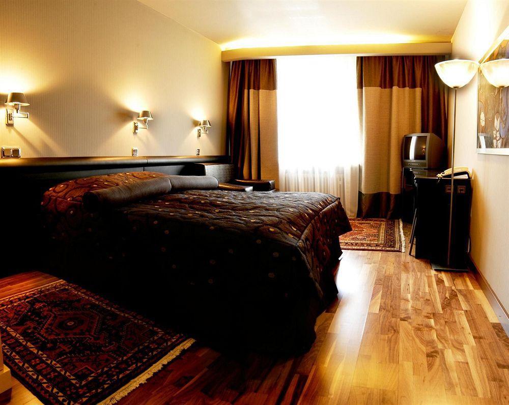 Hotel Rivoli München Buitenkant foto